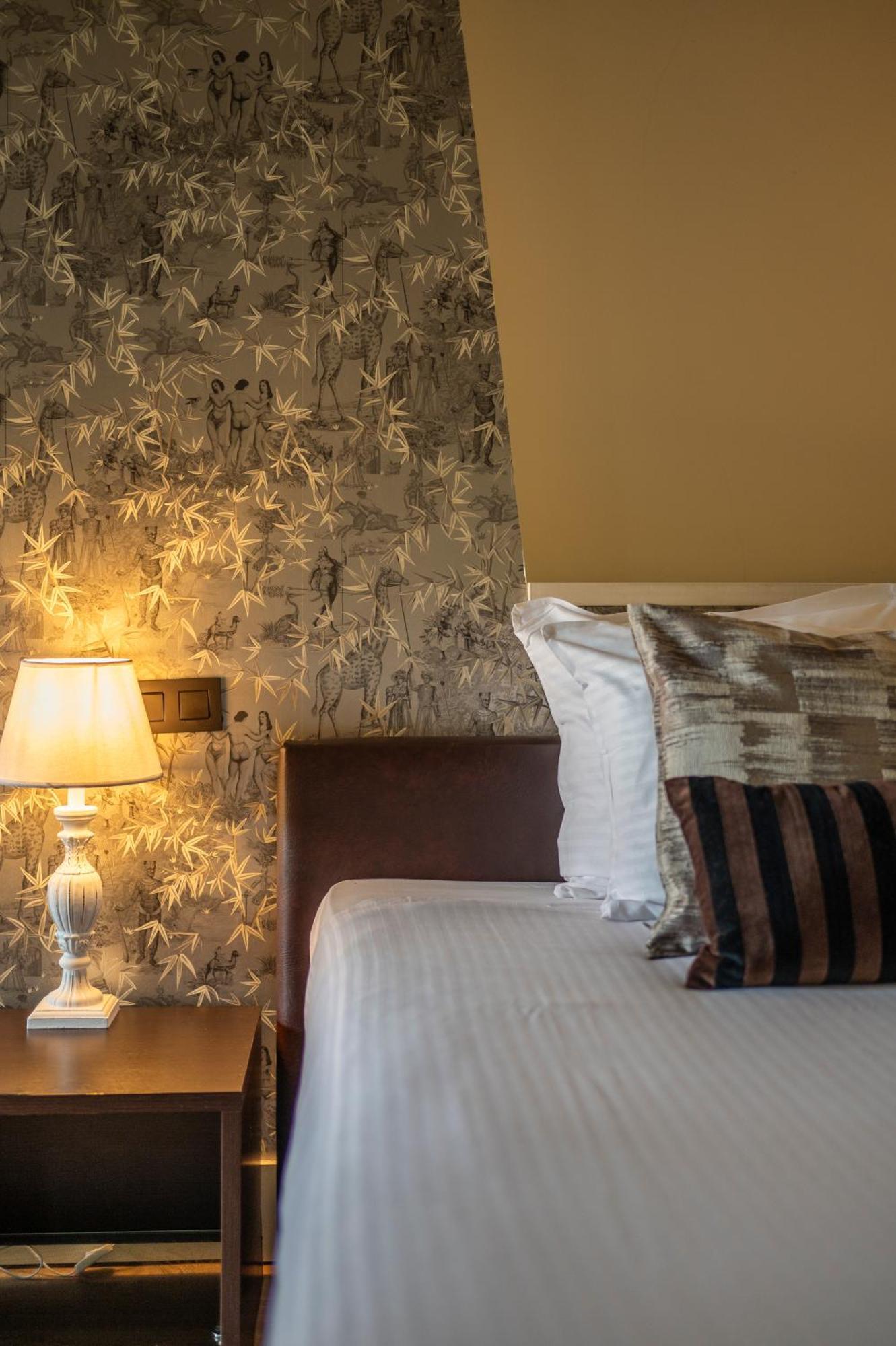 Hotel Onderbergen Гент Екстериор снимка