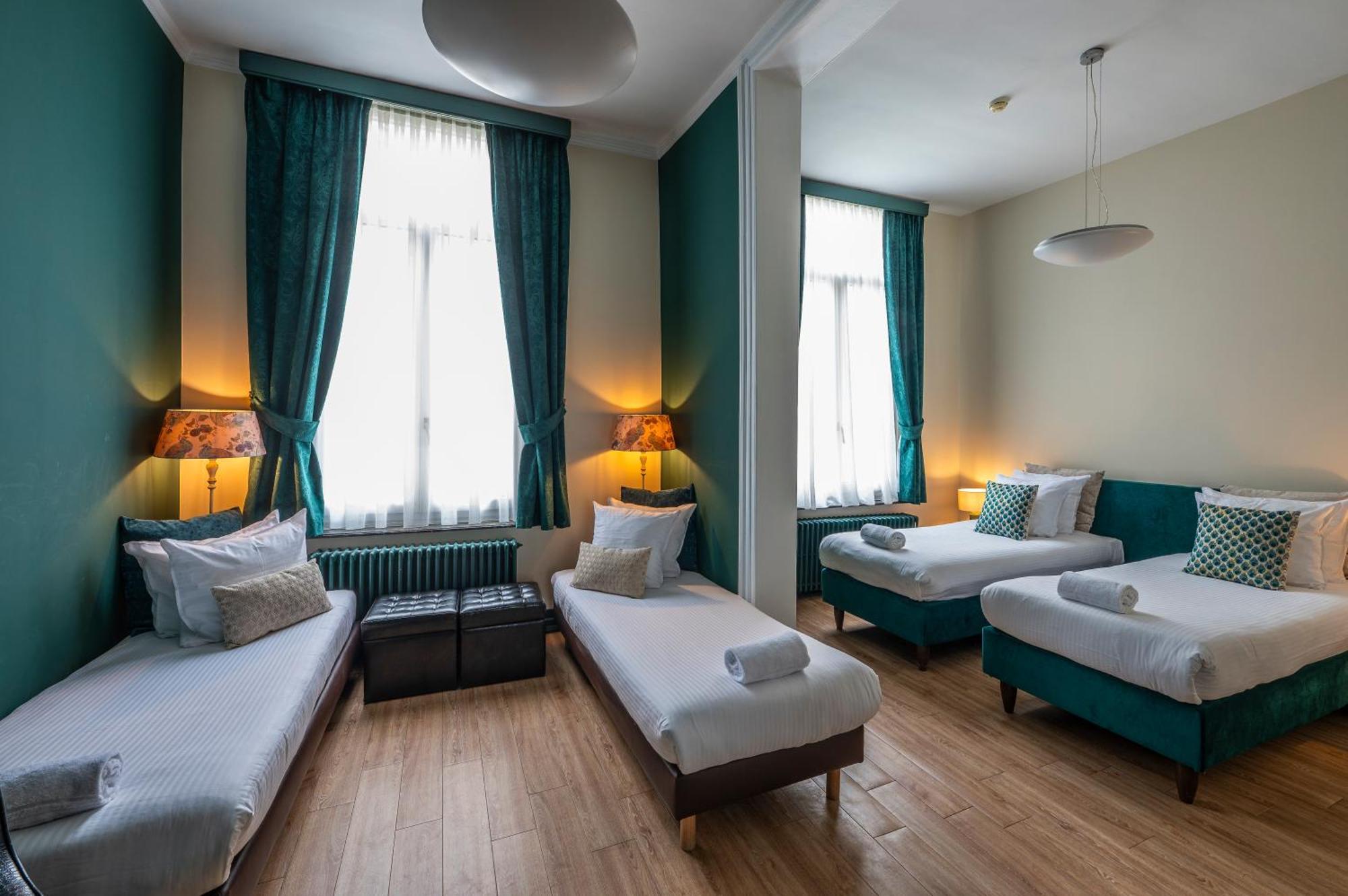 Hotel Onderbergen Гент Екстериор снимка