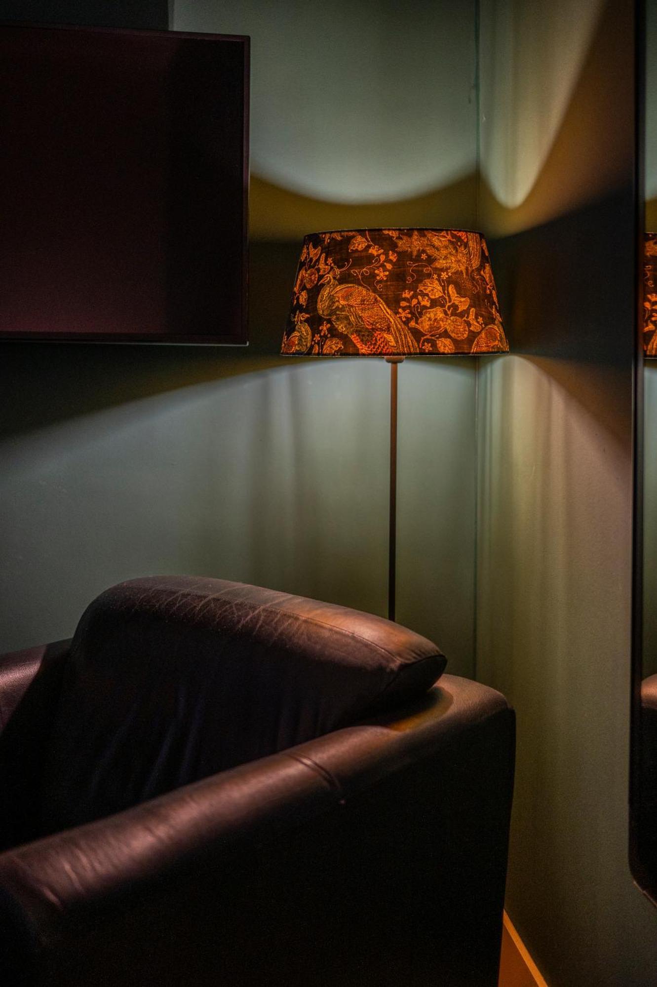Hotel Onderbergen Гент Екстериор снимка